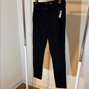 Old Navy Black Wow Super-Skinny Jeans size 10-New With Tags